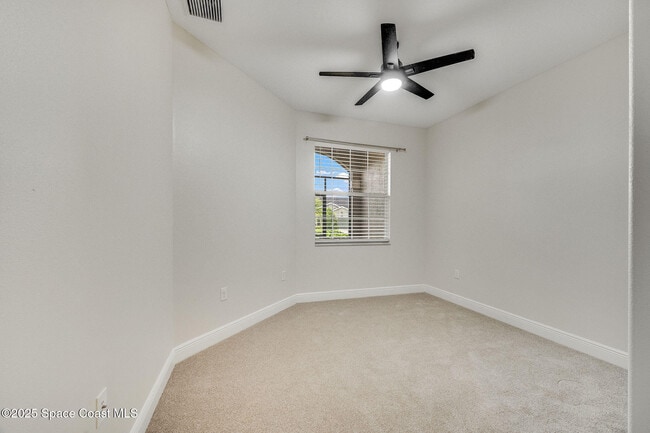 Building Photo - 8233 Loren Cove Dr