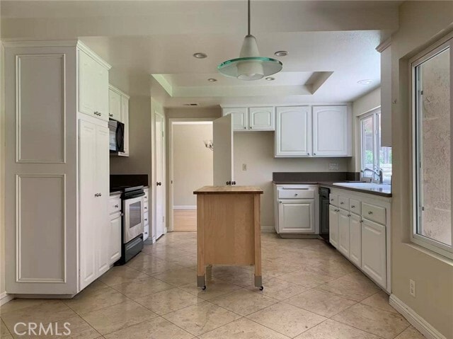 Building Photo - 3400 Hawkwood Rd