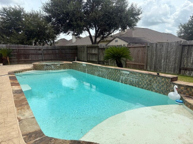 Building Photo - 2519 Kildeer Ct