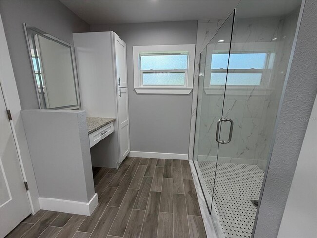 Building Photo - 11734 Orange Ct
