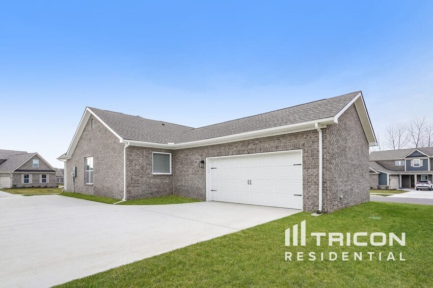 Building Photo - 6405 Lake Run Ct