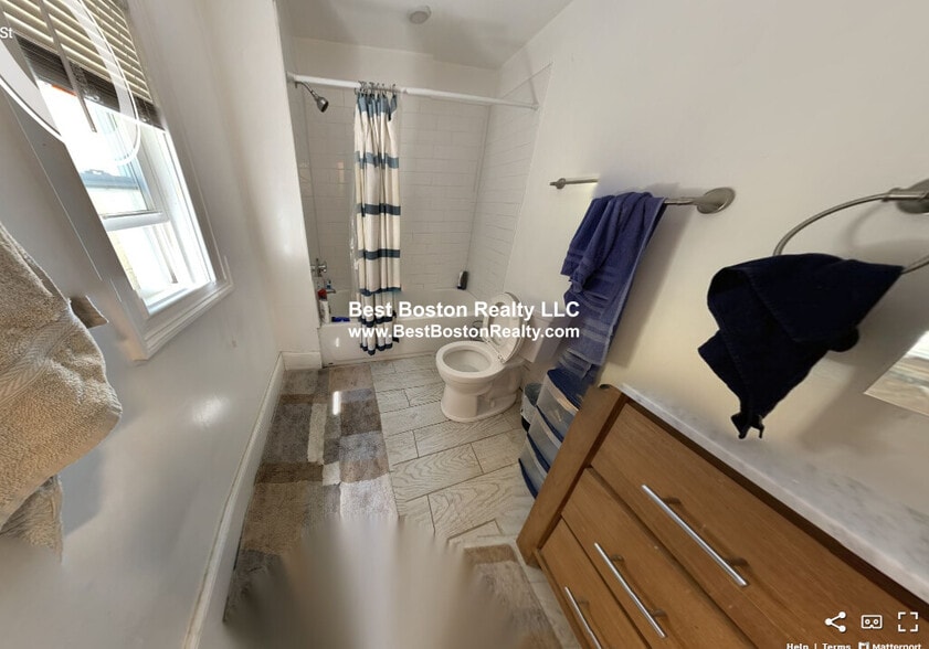 Building Photo - 41 Cross St