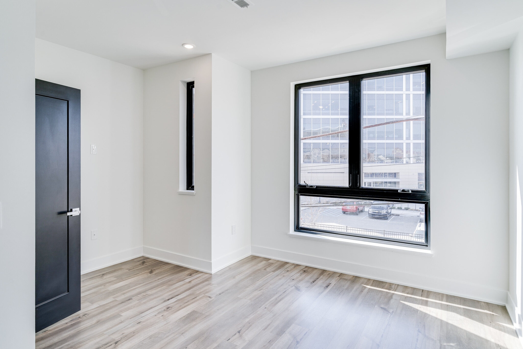 Building Photo - 2603 E Boston St