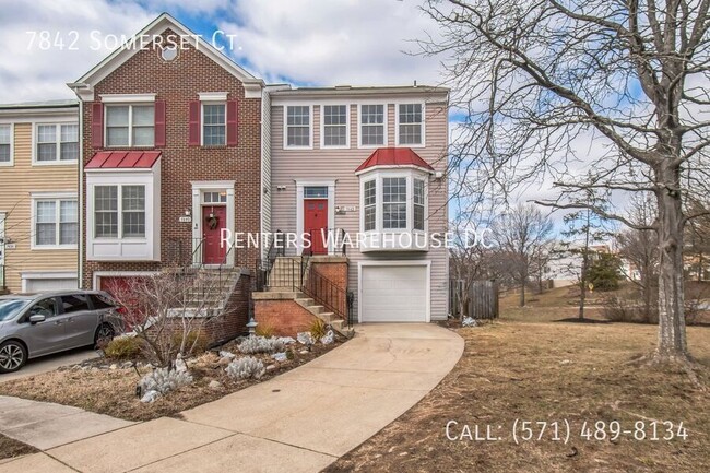 Primary Photo - Updated 3BR/3.5BA End-Unit Townhome in Gre...