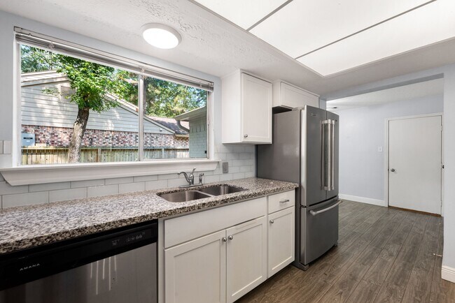 Building Photo - 43 N Cypress Pine Dr