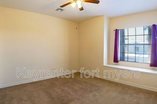 Building Photo - 6010 Jonathans Bay Cir