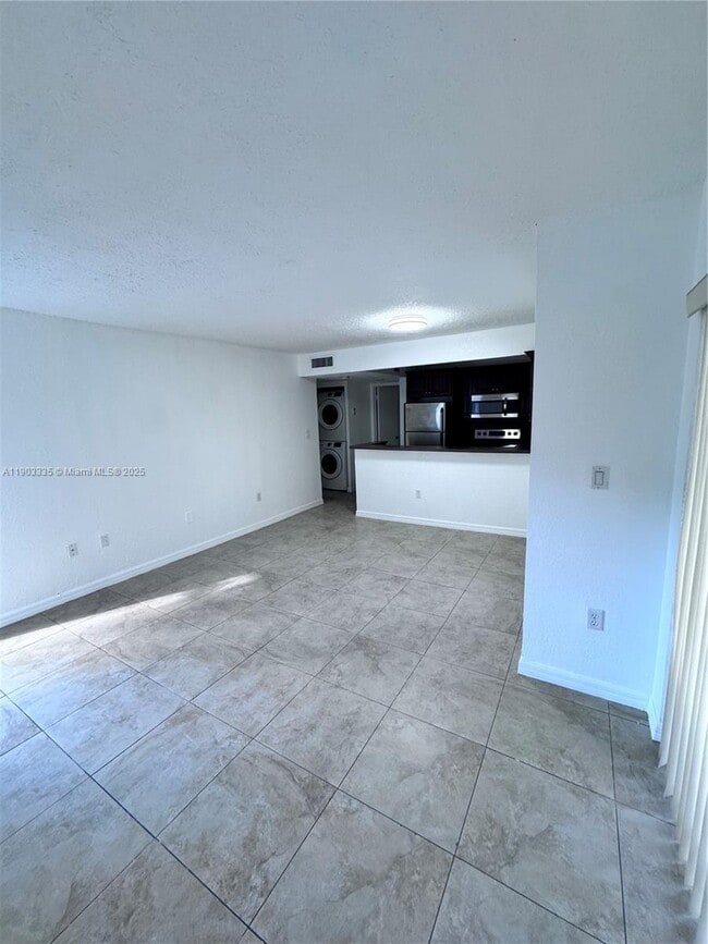 Building Photo - 6225 SW 131st Ct