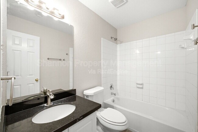 Building Photo - 14631 Hazy Ridge Ln