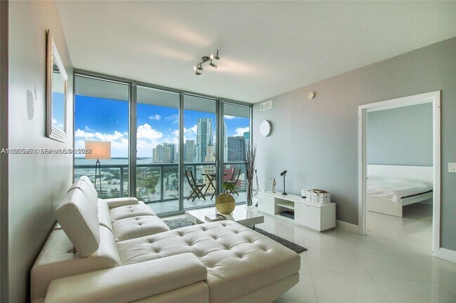 Building Photo - 888 Biscayne Blvd