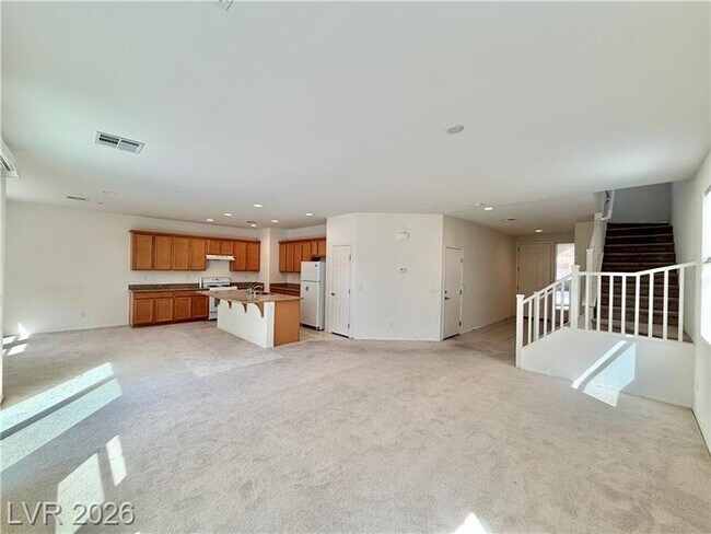 Building Photo - 10069 Pacific Peak St