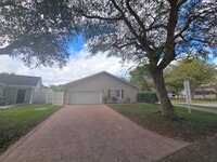 Building Photo - 14912 SW 143rd Ct