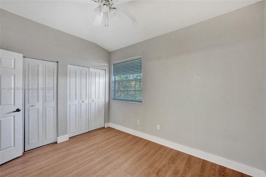 Building Photo - 781 SW 148th Ave