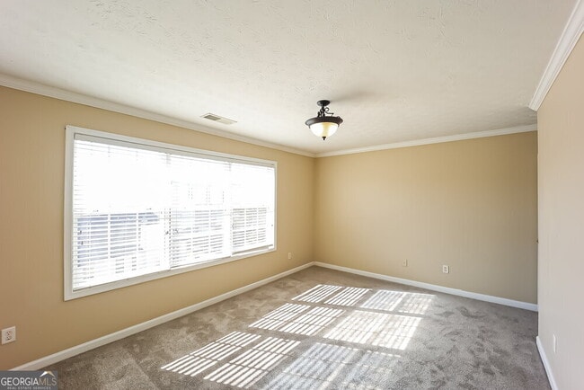 Building Photo - 210 Overlook Ct