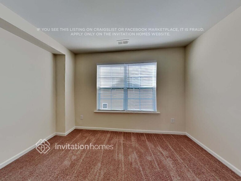 Building Photo - 170 Rainberry Dr