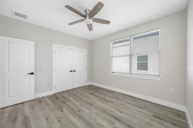 Building Photo - 1039 53rd Ave N