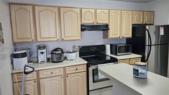 Building Photo - 15077 SW 103rd Terrace