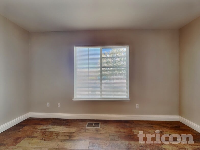 Building Photo - 17688 Feather River Ct