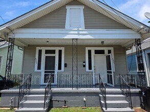 Building Photo - 4523 Baudin St