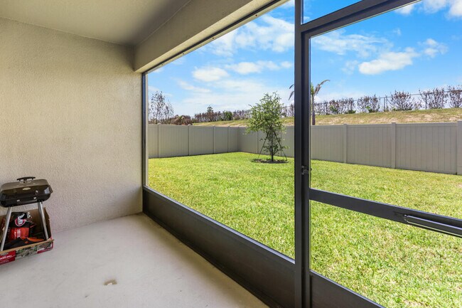 Building Photo - 11044 SW Vasari Way