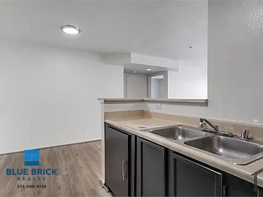 Building Photo - 15231 Sherman Way