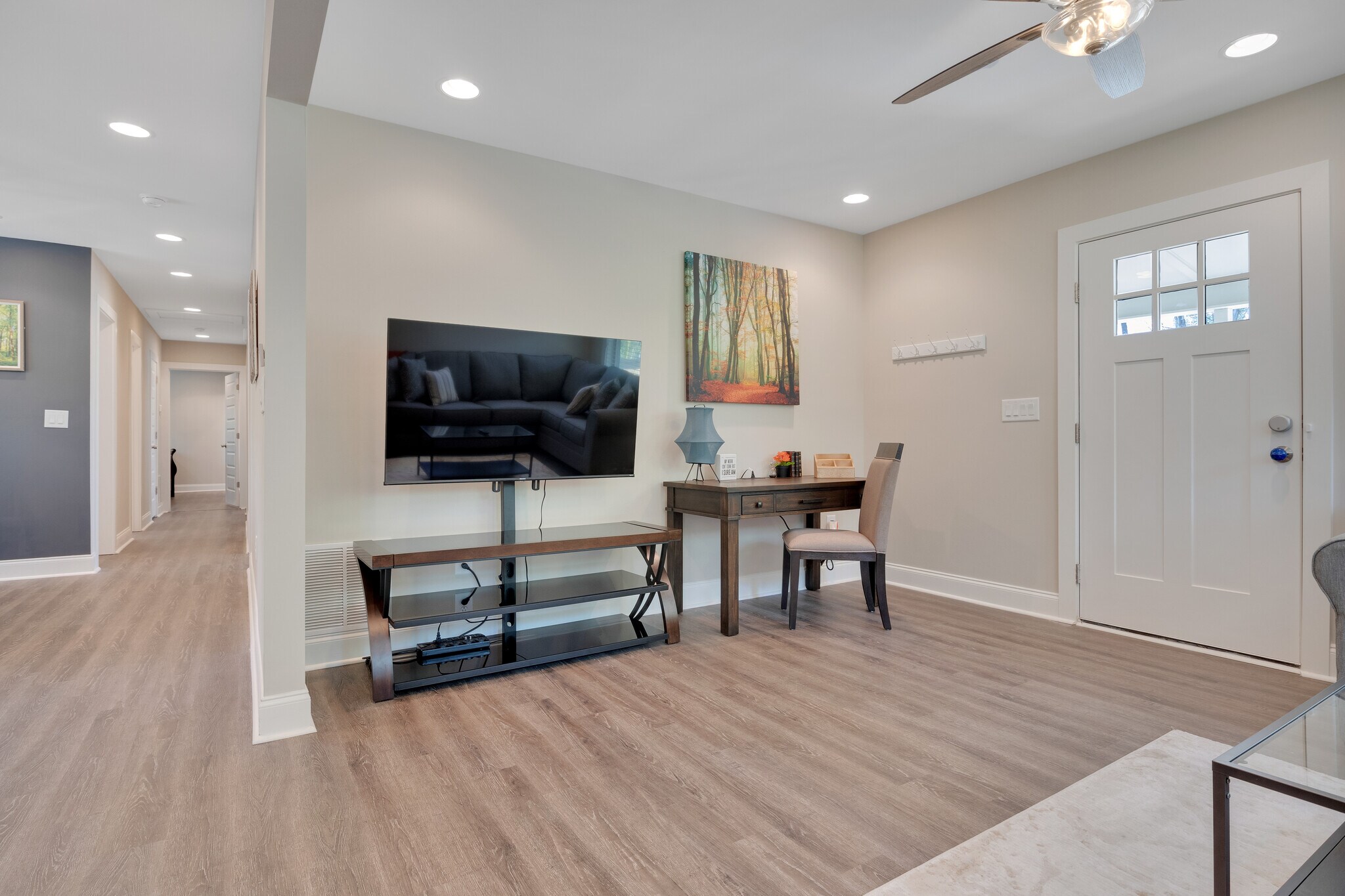 Building Photo - 764 Mary Ln