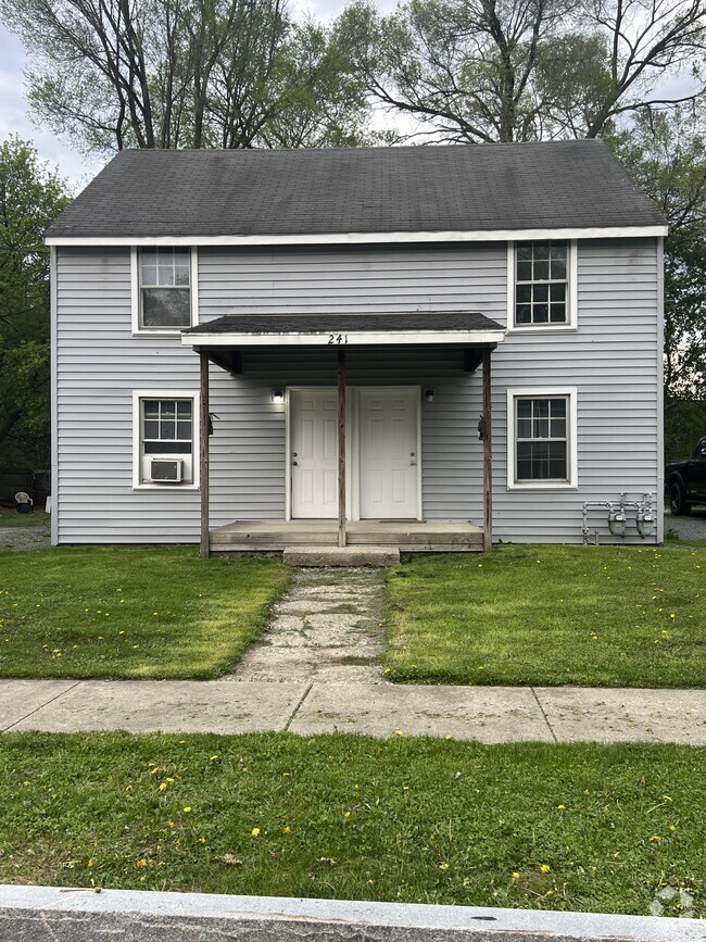 Building Photo - 241 Allen St