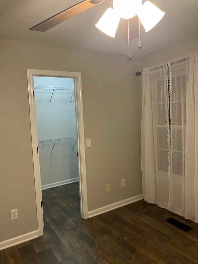 2nd Bedroom - 542 Rogers Ln
