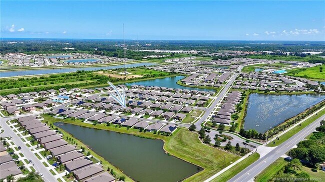 Building Photo - 5501 Jamboree Dr