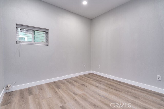 Building Photo - 1116 W Balboa Blvd