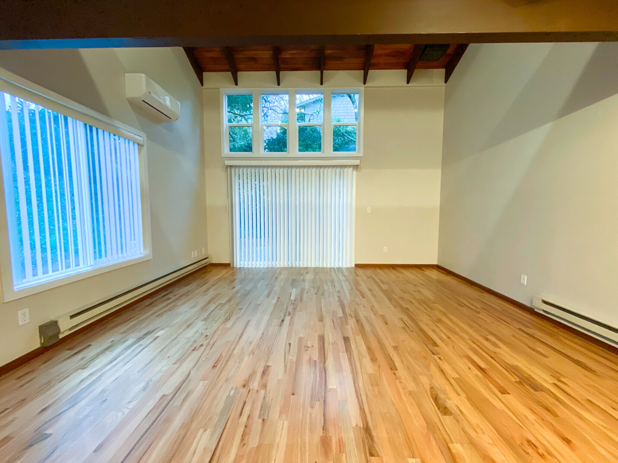 Building Photo - 2026 SW Carolina St