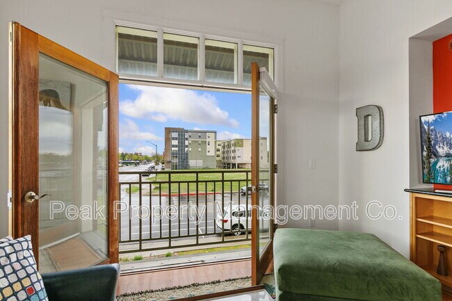 Building Photo - 401 Mason Ct