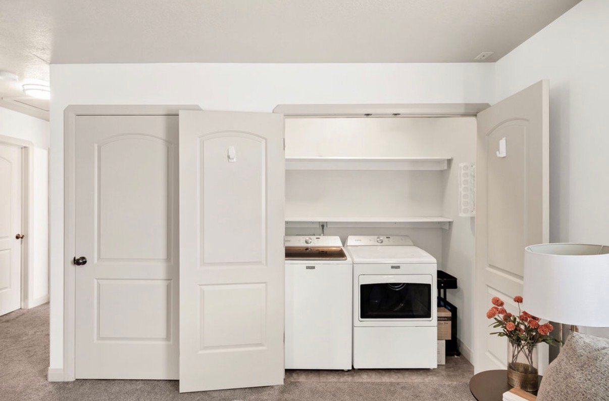 Building Photo - 3205 S 1500 W