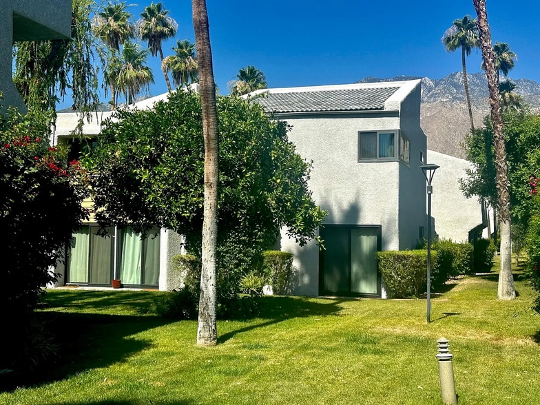 Building Photo - 3155 E Ramon Rd