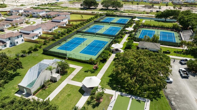 Building Photo - 2229 SE 25th Ave