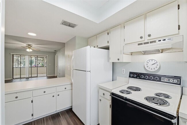 Building Photo - 6033 Topher Trail