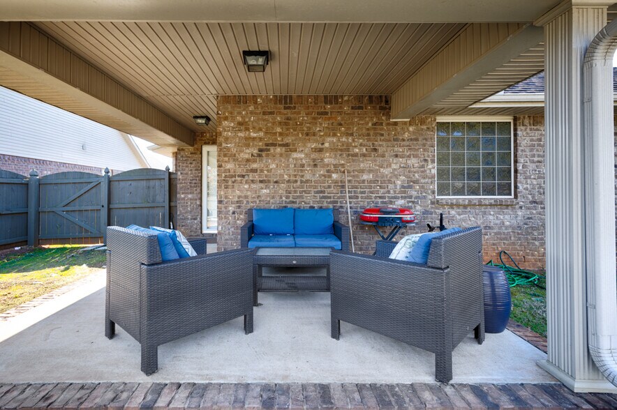 Building Photo - 314 Harbor Glen Dr SW