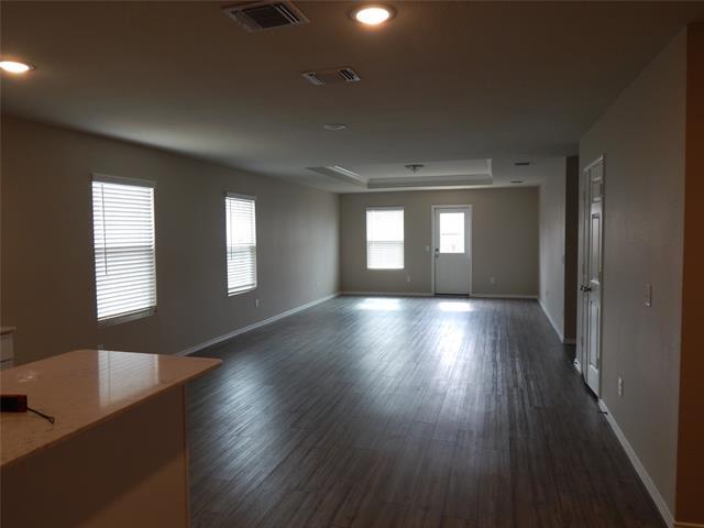 Building Photo - 4633 Benham Dr