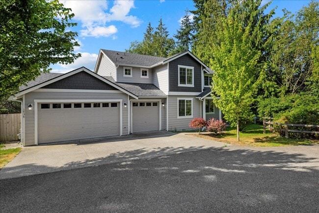 Primary Photo - **Move-In Special** Stunning 4 bed, 2.5 ba...