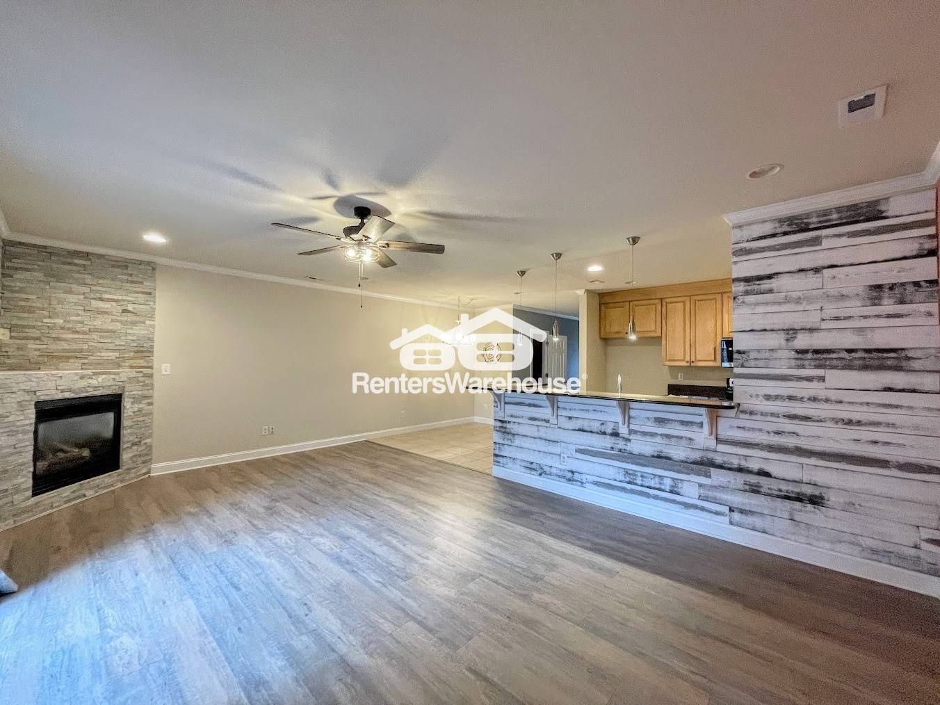 Building Photo - 1135 Arlynn Ln