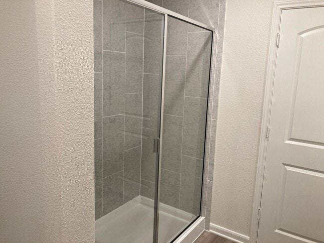 Building Photo - 3007 Boran Dr