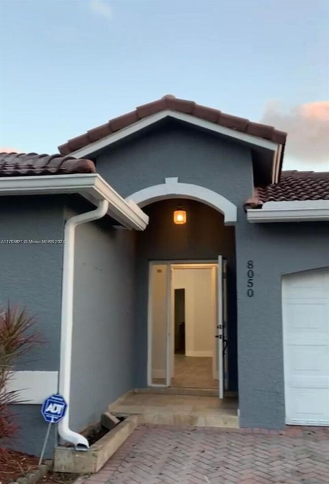 Building Photo - 8052 SW 157th Pl