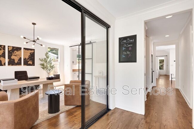 Building Photo - 299 Wilkinson Pl