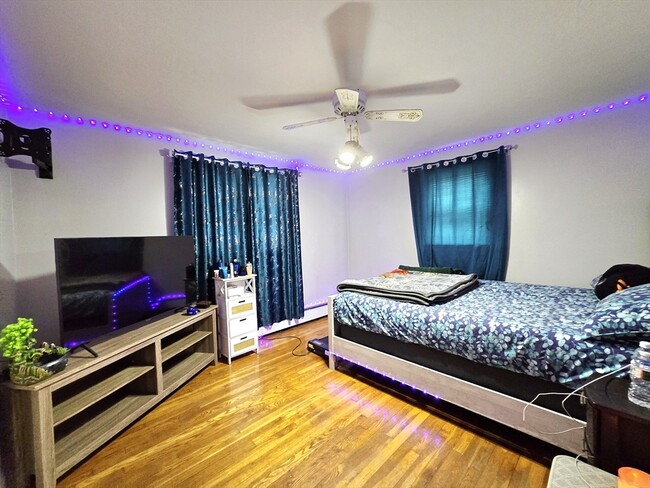 Building Photo - 296 St Nicholas Ave