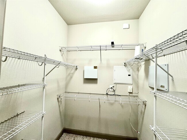 Building Photo - 3788 Richmond Ave.