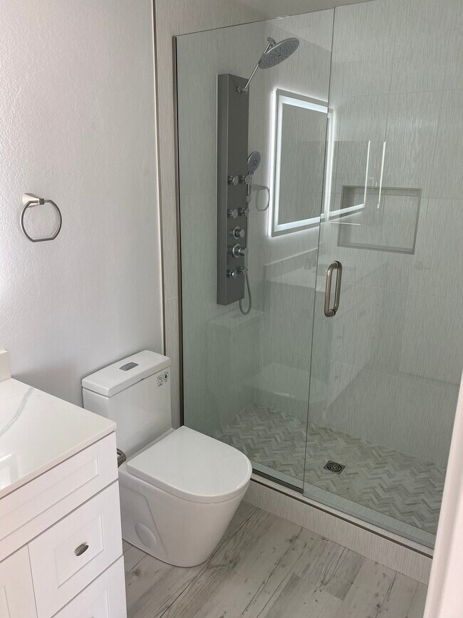 Building Photo - 9653 S 44th St