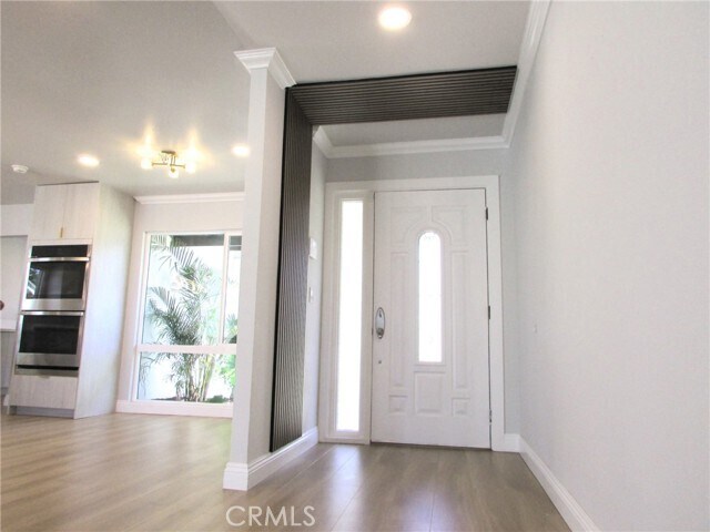Building Photo - 28011 Indian Rock Dr