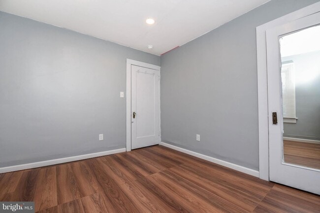 Building Photo - 2612 Olyphant Ave