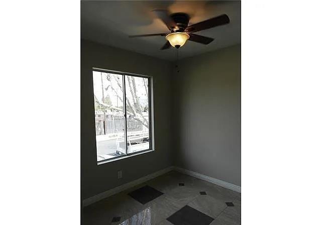 Building Photo - 5460 Dobbs St