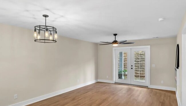 Building Photo - 206 Beacon Ave