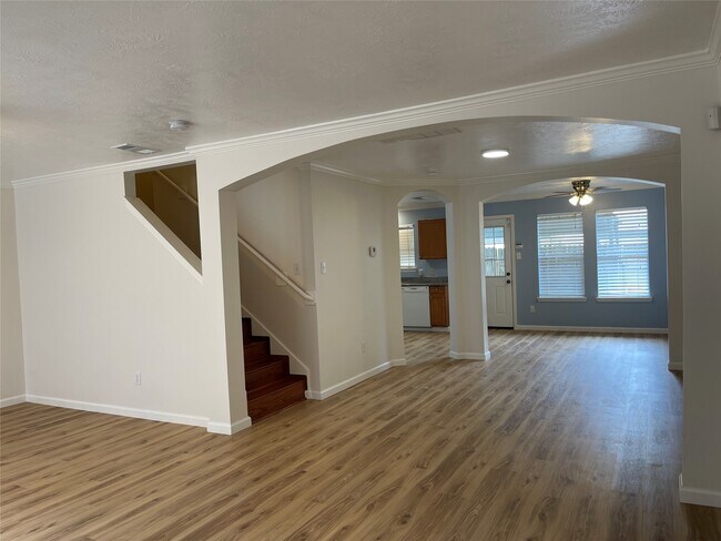 Building Photo - 11735 Alief Clodine Rd